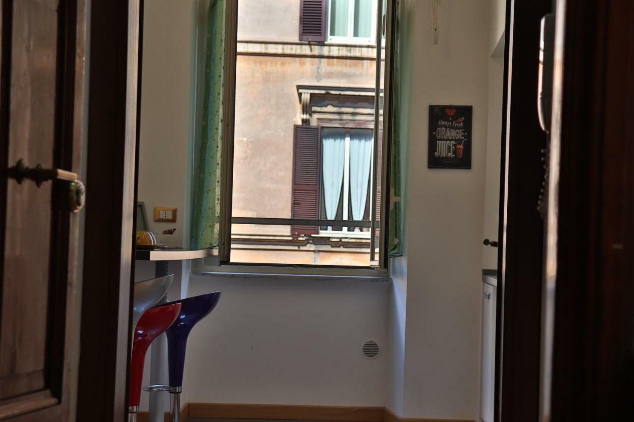 Gaudium Colosseo Acomodação com café da manhã  2*
